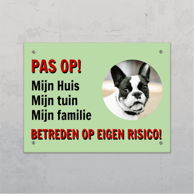 Pas op met foto - Gepersonaliseerd tuinbordje - Featured Image