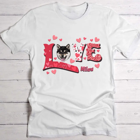 Love - Gepersonaliseerde T-Shirt - Featured Image