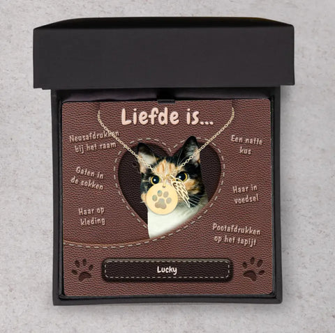 Liefde is... - Gepersonaliseerde sieraden geschenkdoos - Featured Image