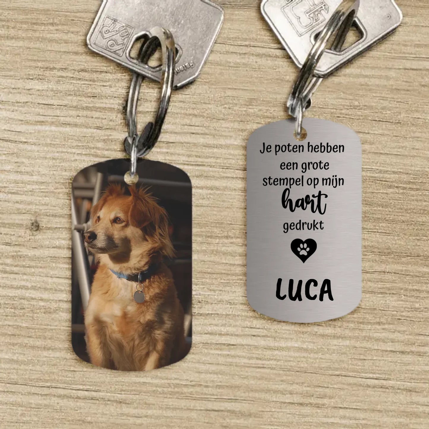 Sporen in hart - Gepersonaliseerde Dog Tag Sleutelhanger