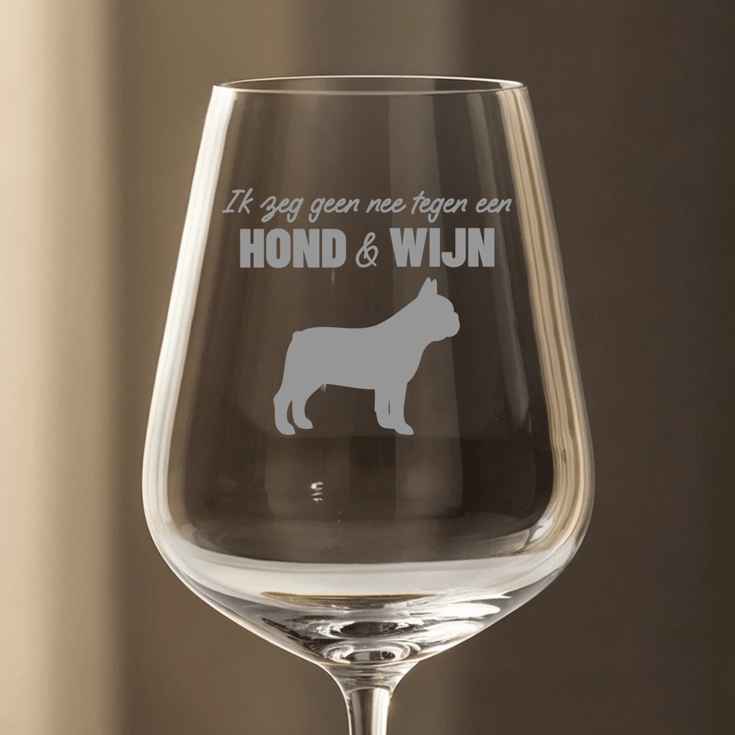 Ik zeg geen nee tegen een hond en wijn - Gepersonaliseerde wijnglas